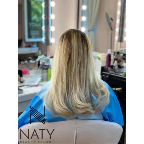 Vopsit blond deschis